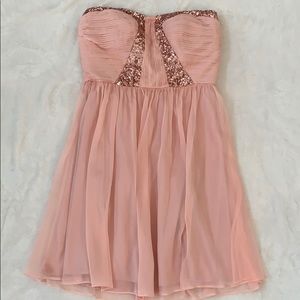 Short strapless flowy dress